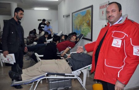 Midyat’ta kan bağışı kampanyası düzenlendi