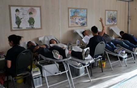 Midyat’ta Kızılay’a 300 ünite kan toplandı