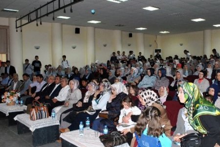 Midyat’ta Kutlu Doğum coşkusu