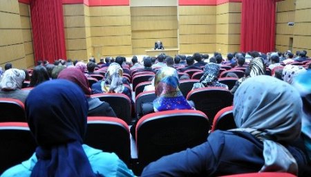 Midyat’ta ‘Kutlu Doğum Haftası' konferansla kutlandı