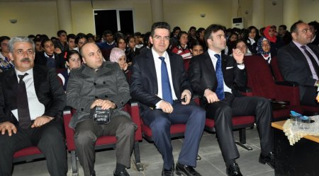 Midyat’ta lise öğrencilerine hukuk ve rol model semineri