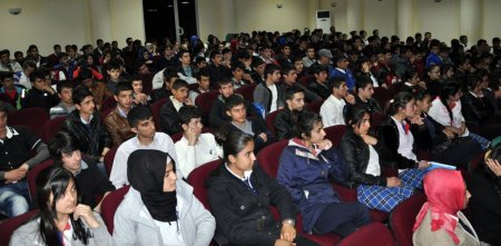 Midyat’ta lise öğrencilerine hukuk ve rol model semineri