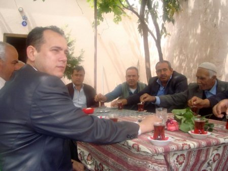 Milletvekili Adayı Güven, Köy Halkının Sorunlarını Dinledi