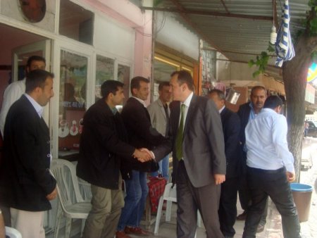 Milletvekili Adayı Güven, Köy Halkının Sorunlarını Dinledi