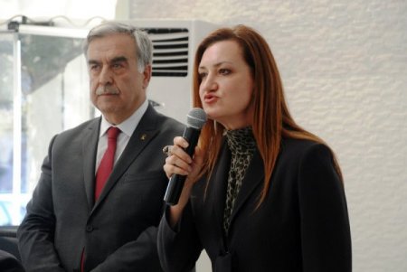 Milletvekili Hotar'a memleketi İzmir'de görkemli karşılama