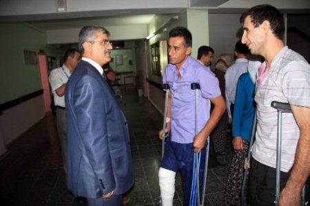 Milletvekili Özçelik, Hastaları Ziyaret Etti