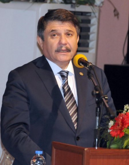 Milletvekili Tanrıverdi: Üniversiteler ülkenin kalkınmasında lokomotiftir