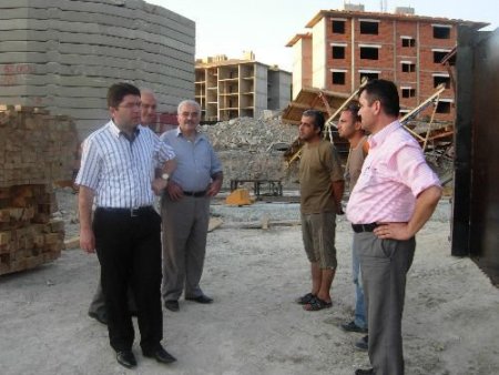 Milletvekili Tunç, Bartın'da Toki'nin Alt Gelir Grubu İçin Başlattığı İnşaatları İnceledi
