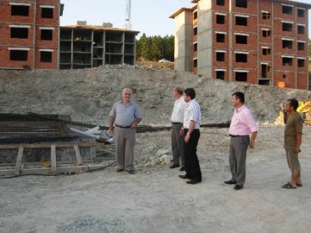 Milletvekili Tunç, Bartın'da Toki'nin Alt Gelir Grubu İçin Başlattığı İnşaatları İnceledi