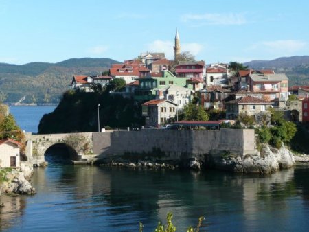 Milletvekili Tunç: Amasra’nın tarihi köprüleri restore edilecek