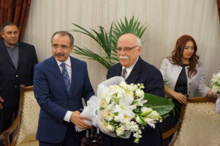 Milli Eğitim Bakanı Nabi Avcı görevi Ömer Dinçer'den devraldı