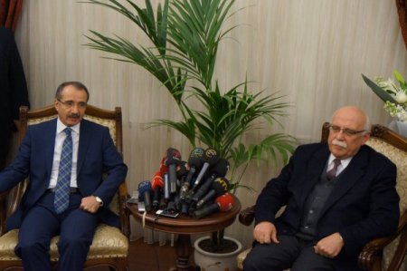 Milli Eğitim Bakanı Nabi Avcı görevi Ömer Dinçer'den devraldı