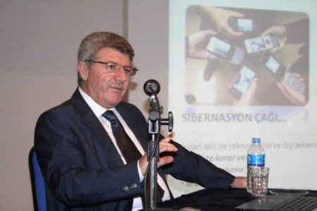 Milli Eğitim Müdür Gülsar: Başarının sırrı birlik ve beraberlikte