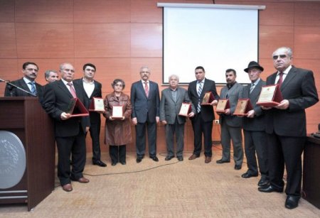 Milli mücadele kahramanlarının yakınlarına şükran plaketi verildi