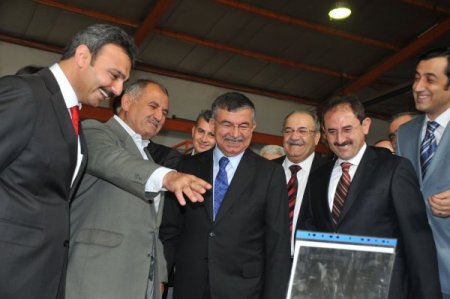 Milli Savunma Bakanı İsmet Yılmaz, Çorum'da