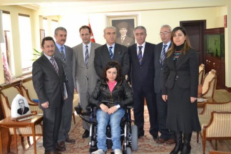 Milli Sporcu, Akülü Aracına Kavuştu