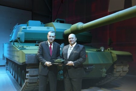 Milli Tank Altay’ın prototipi Başbakan Erdoğan'ın katılımıyla tanıtıldı