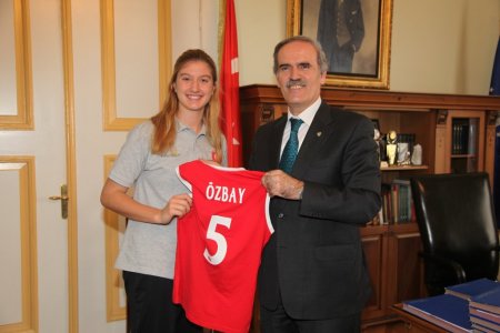 Milli voleybolcular, başarıdan emin