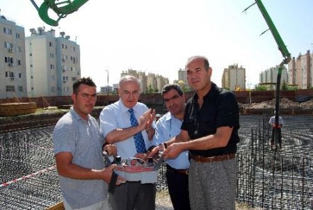 Mimari Yapısıyla Ceyhan'ın Silüetini Değiştirecek Caminin Temeli Atıldı