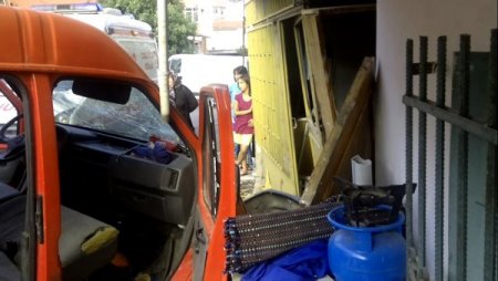 Minibüs Uyandırdı