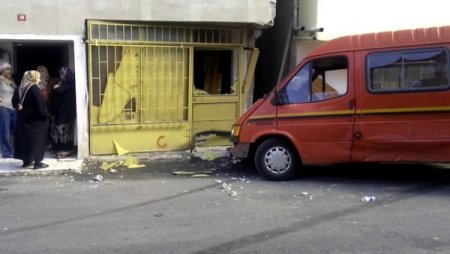 Minibüs Uyandırdı