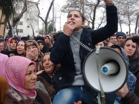 Minibüsçülerin eylemine vatandaşlar da destek verdi