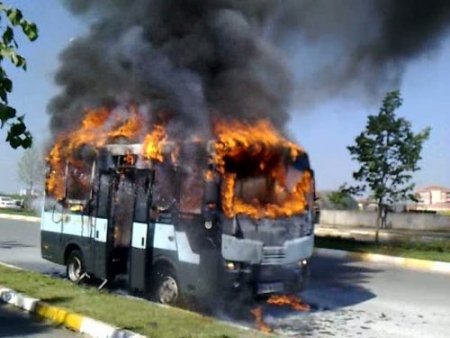 Minibüsçülerin kavgası, kan davasına dönüştü