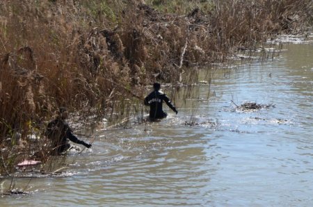 Minik Emine’yi arama çalışmalarına akrabaları da destek veriyor