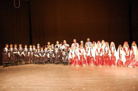 Minik Kafkas Ekibinin Gösterisi Büyük Beğeni Kazandı