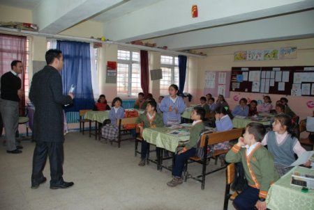 Minik Öğrencilere Verginin Önemi Anlatıldı