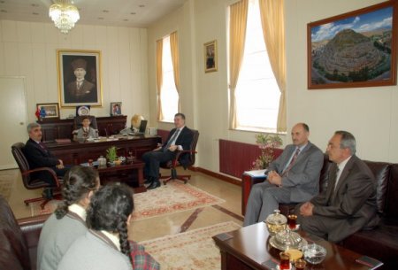 Minik Vali, Okul Çıkışlarında Trafik Kontrolü Yapılması İçin Talimat Verdi