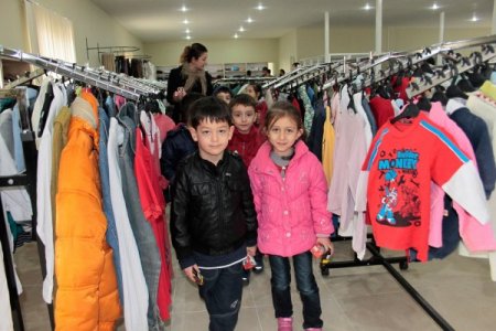 Minikler, yardımlaşmayı Birlik Bahçesi'nde öğrendi