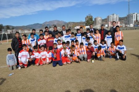 Minikler futbol turnuvası sona erdi
