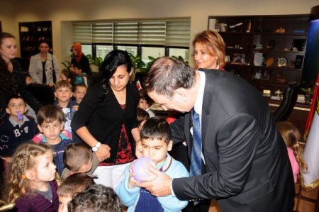 Miniklerden Başkan Kurtulan’a ziyaret