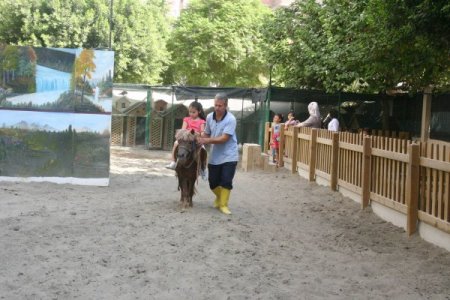 Miniklere pamuk şekerli oryantasyon programı