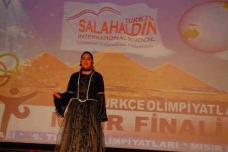 Mısır, Türkçe Şarkılar Ve Tennure İle Coştu