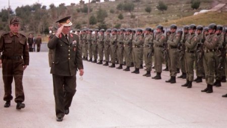 Mit Mensubu: Eşref Bitlis'in Uçağının Yakıt Deposuna Gece Müdahale Edildi