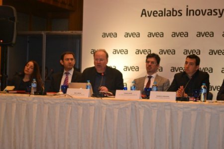 MIT'ten İstanbul trafiğine çare önerisi: Şehir yokuş, elektrikli bisiklet ideal