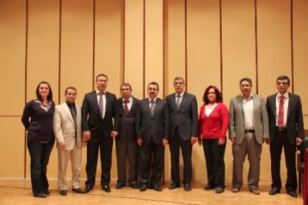 MKÜ’de 'Osmanlı’da Ermeniler' konulu konferans düzenlendi