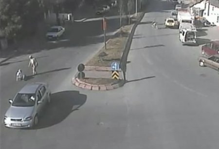 Mobeseler, Trafik Kuralı İhlalleri Sonucu Yaşanan Kazaları Kaydetti
