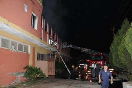 Mobilya Fabrikasında Yangın Paniği