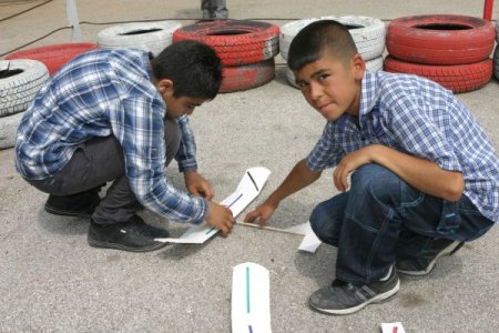 Model Uçak Yapmanın Keyfini Yaşadılar