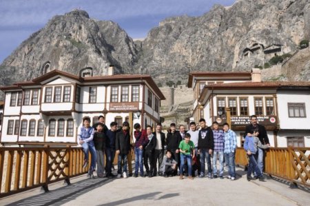 Moğol öğrenciler, Başkan Özdemir’i ziyaret etti