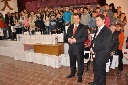 Moldova'da kimsesiz çocuklar sevindirildi