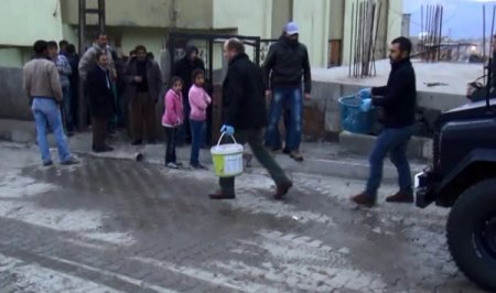 Molotof hazırladıkları evde yangın çıktı