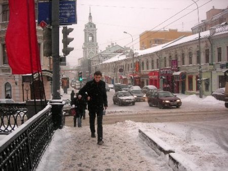 Moskova Belediyesinden Karla Mücadelede İlginç Çözüm; Kar Şehrin Dışına Yağdırılacak