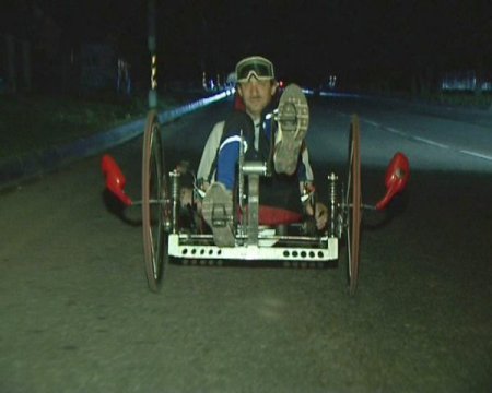 Moskova’da 4 Bin Kişi Gece Pedal Çevirdi