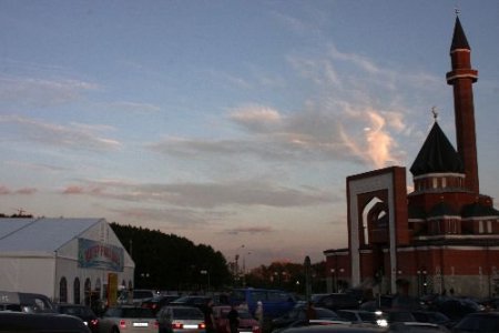 Moskova'da "şatör Ramazan" Belediyenin Resmi Festival Listesine Girdi