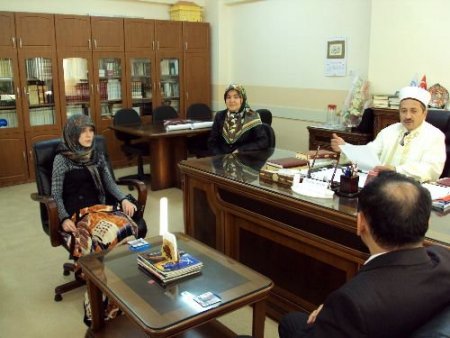 Moskovalı Irına, Müslümanlığı Seçerek Ayşe Adını Aldı