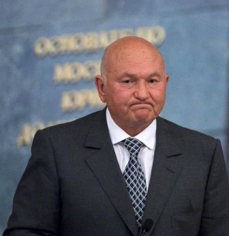 Moskova'nın 18 Yıllık Belediye Başkanı Lujkov, Aralık'ta Görevinden Ayrılıyor